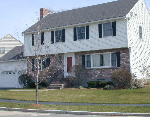 39 Ellen Road Stoneham, MA 02180 - Photo 1 of 1 Gallery Image 1