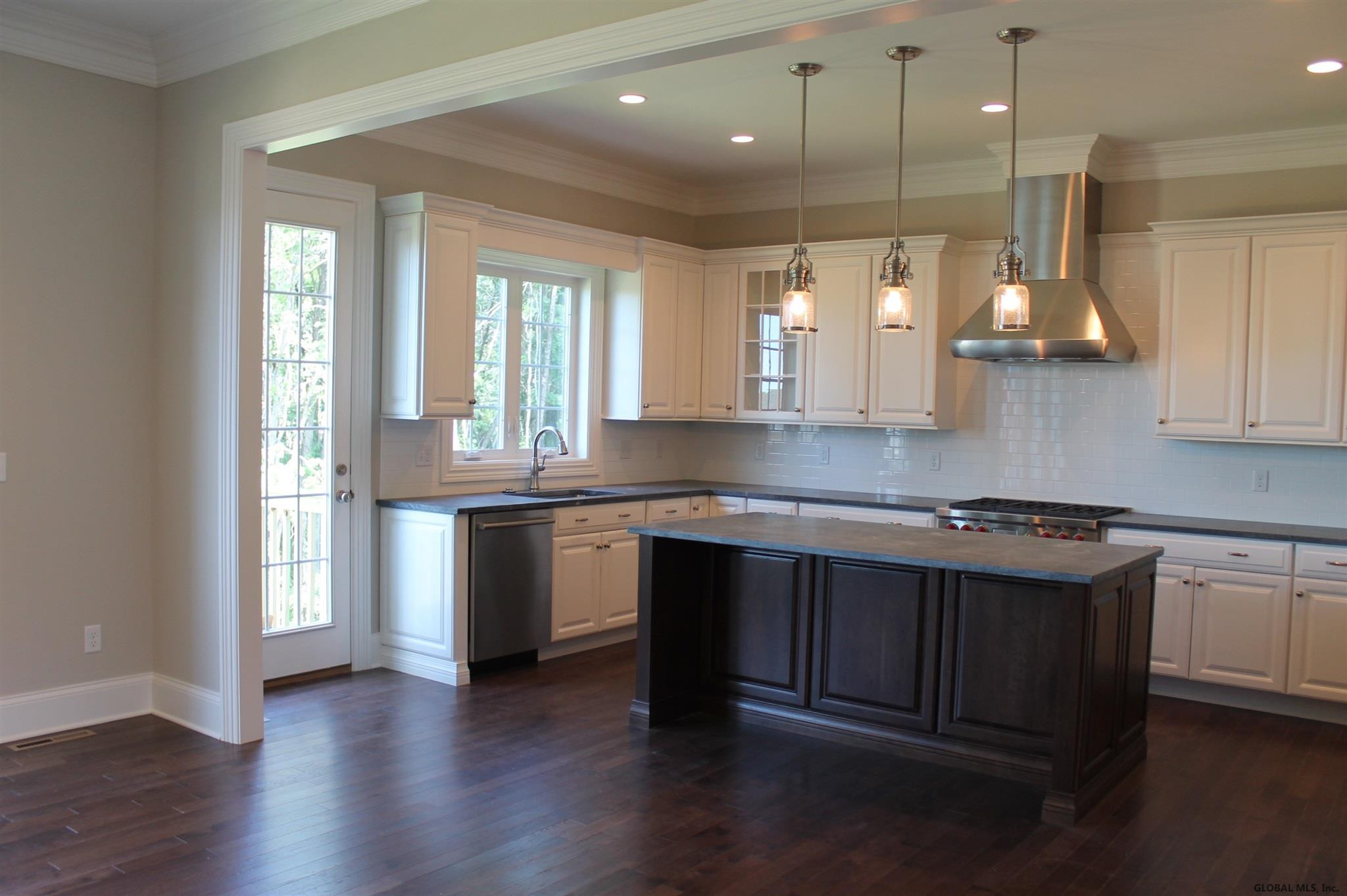 119 Maxwell Road Colonie, NY 12110 - Photo 2 of 13 Photo 2