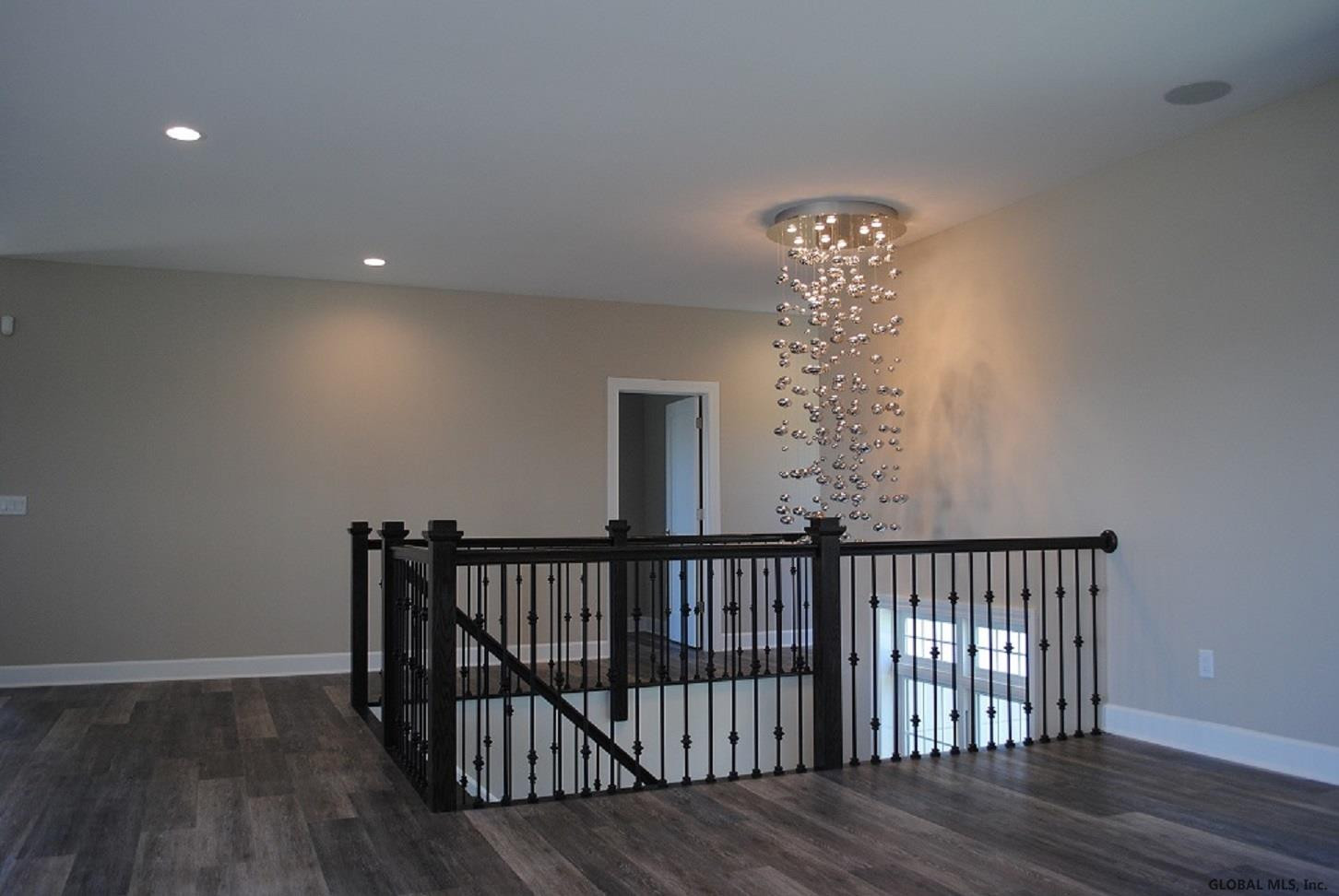 119 Maxwell Road Colonie, NY 12110 - Photo 7 of 13 Photo 7