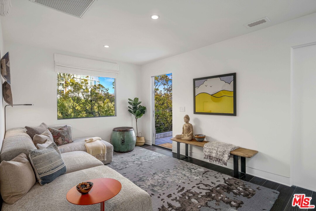 49 Mabery Road Santa Monica, CA 90402 - Photo 17 of 31