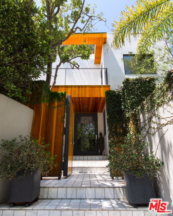 49 Mabery Road Santa Monica, CA 90402 - Photo 5 of 31