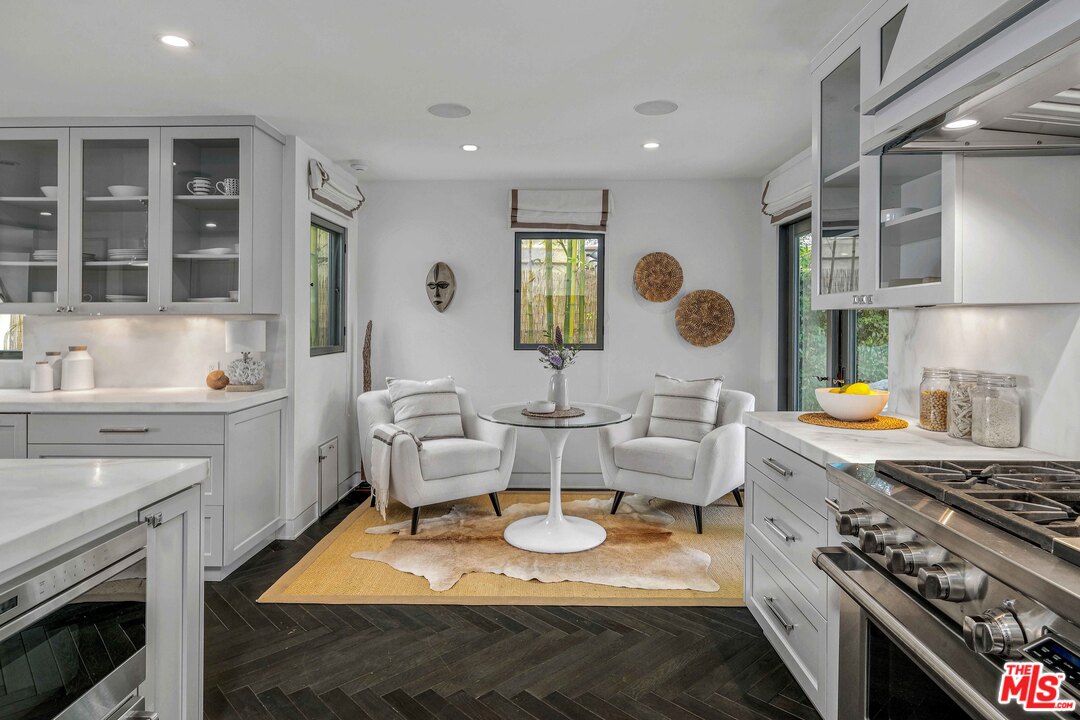 49 Mabery Road Santa Monica, CA 90402 - Photo 9 of 31