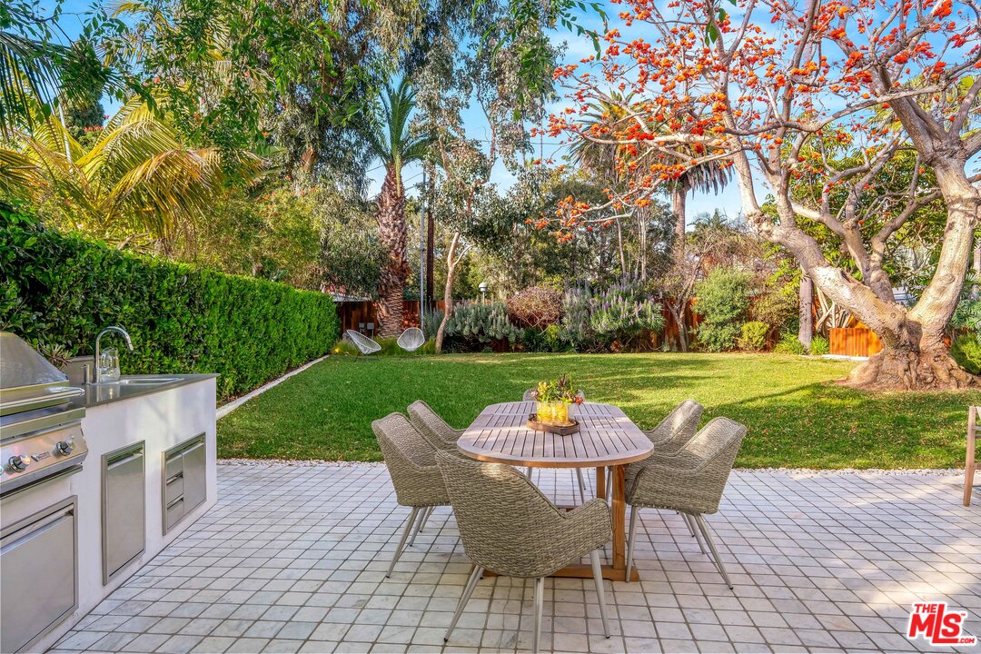 49 Mabery Road Santa Monica, CA 90402 - Photo 10 of 31