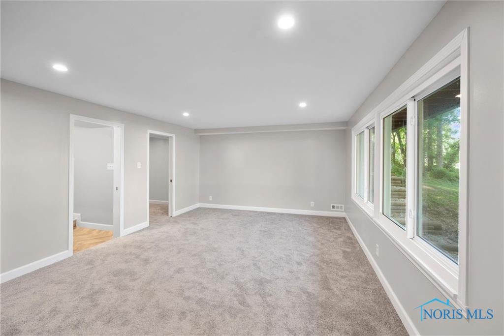 715 Bright Road Findlay, OH 45840 - Photo 10 of 34 Gallery Image 10