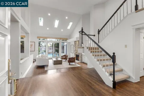 $2,195,000 | 1239 Whispering Oaks Drive, Danville, CA 94506