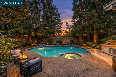 $2,195,000 | 1239 Whispering Oaks Drive, Danville, CA 94506