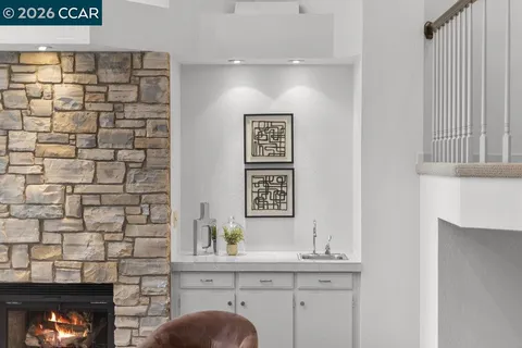 $2,195,000 | 1239 Whispering Oaks Drive, Danville, CA 94506