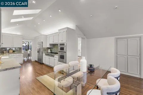 $2,195,000 | 1239 Whispering Oaks Drive, Danville, CA 94506