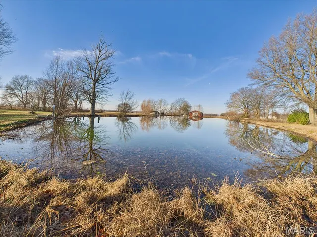 $245,000 | 17086 North County Line Road, Bernie, MO 63822