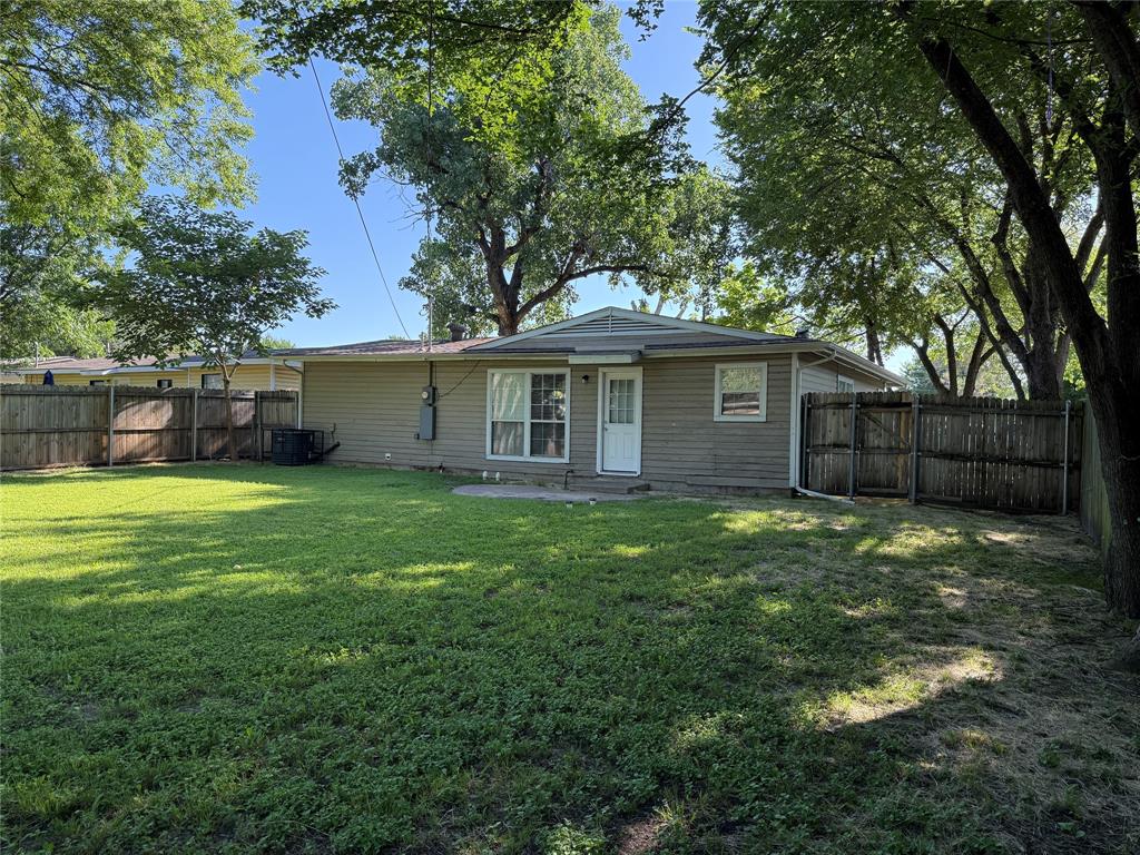 303 Ridgefield Circle Mesquite, TX 75149 - Photo 17 of 17
