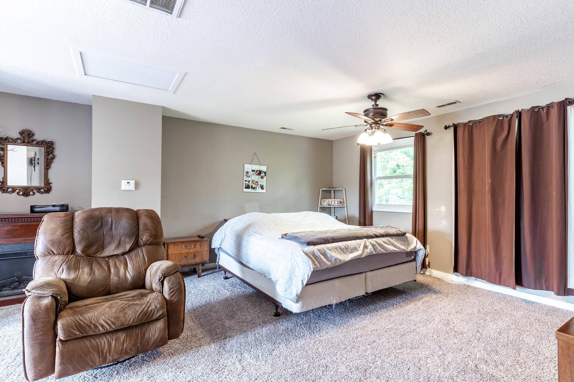 15712 Wappes Road Churubusco, IN 46723 - Photo 20 of 35
