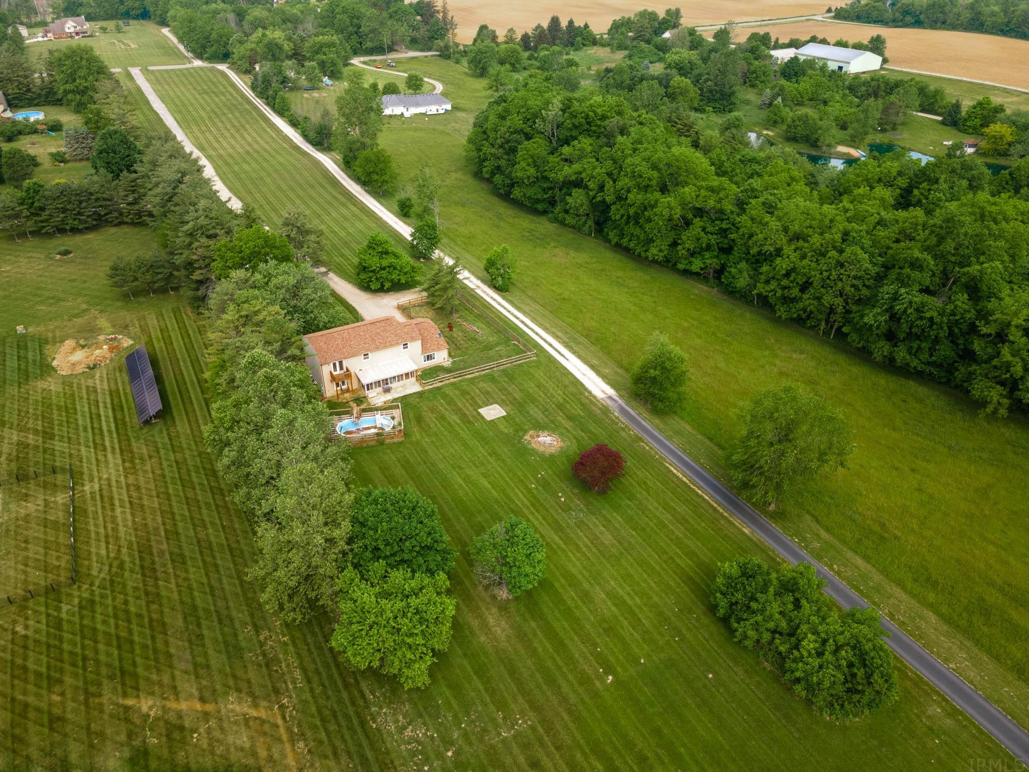 15712 Wappes Road Churubusco, IN 46723 - Photo 29 of 35