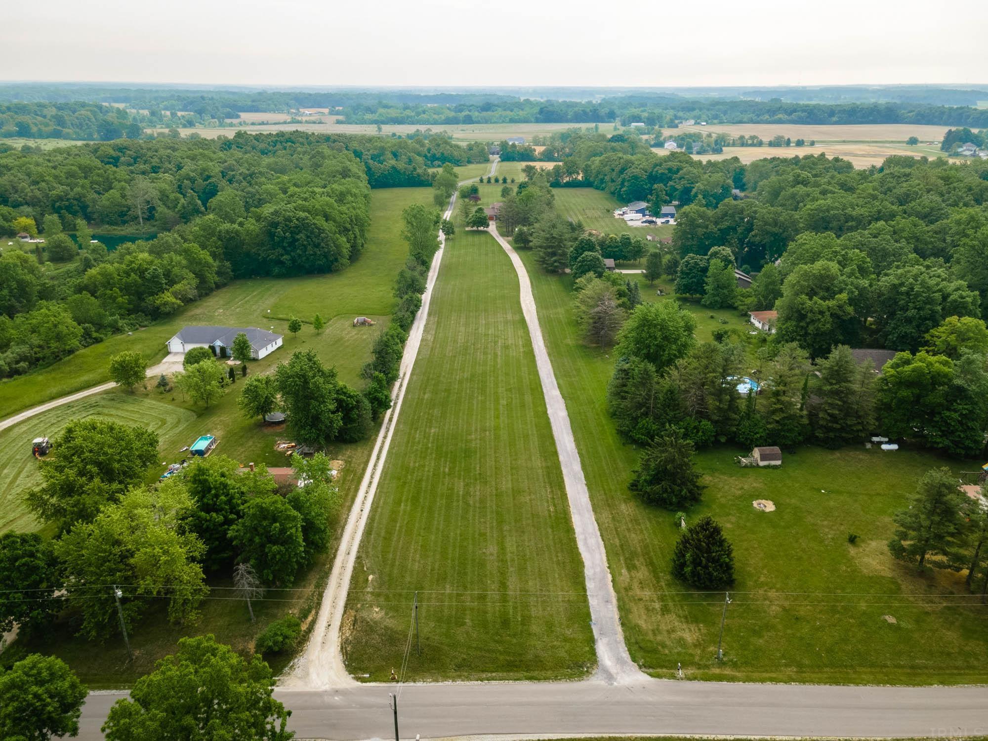 15712 Wappes Road Churubusco, IN 46723 - Photo 3 of 35