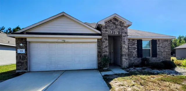 $1,800 | 702 Road 5138, Cleveland, TX 77327