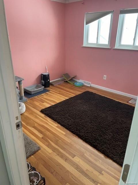 4200 England Beach Road White Lake, MI 48383 - Photo 13 of 21 IMG_1324.jpg