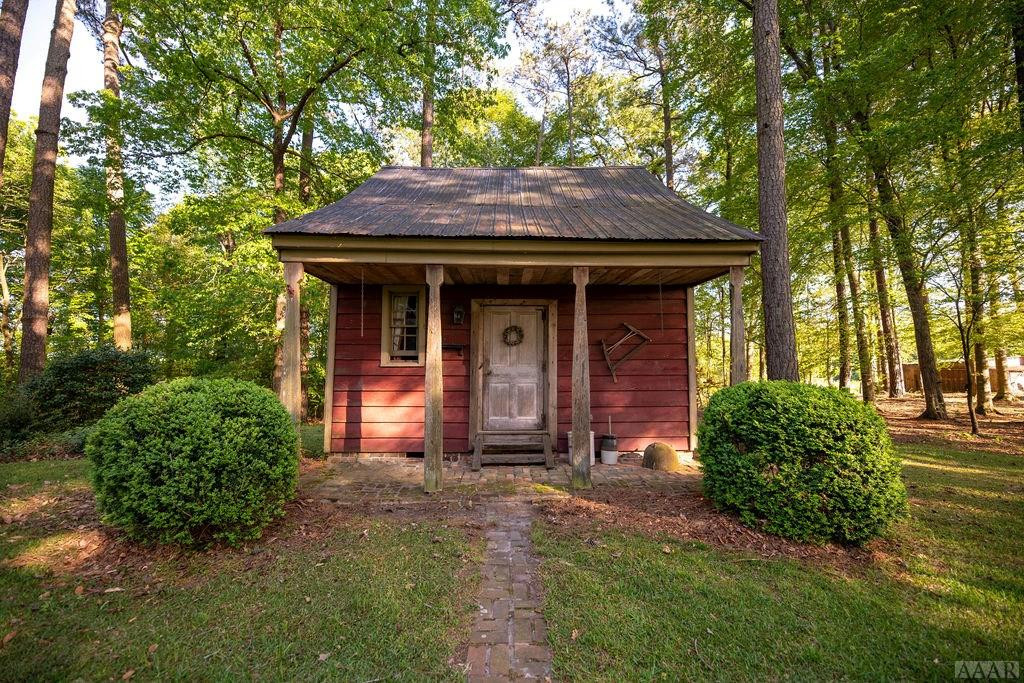303 Republican Road Windsor, NC 27983 - Photo 6 of 46 Gallery Image 6