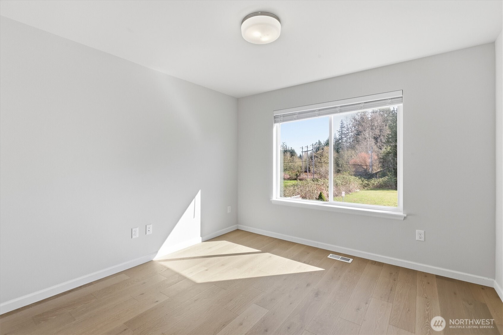 4211 208th Place Southeast Bothell, WA 98021 - Photo 30 of 36