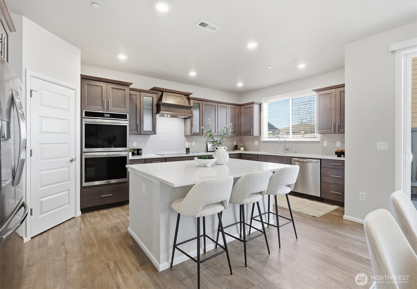 4211 208th Place Southeast Bothell, WA 98021 - Photo 8 of 36