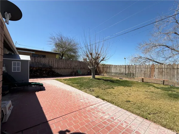 $525,000 | 800 South 1st Avenue, Barstow, CA 92311