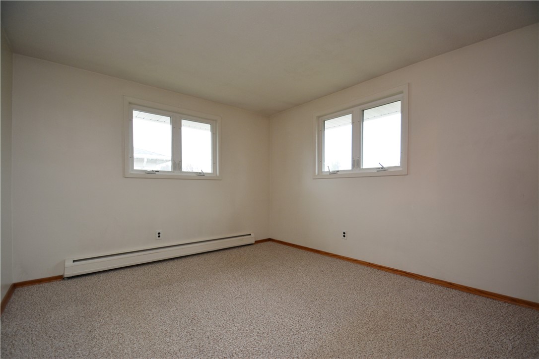 110 Highview Drive Irondequoit, NY 14609 - Photo 14 of 25