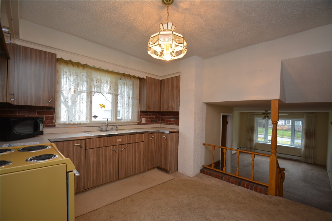 110 Highview Drive Irondequoit, NY 14609 - Photo 21 of 25