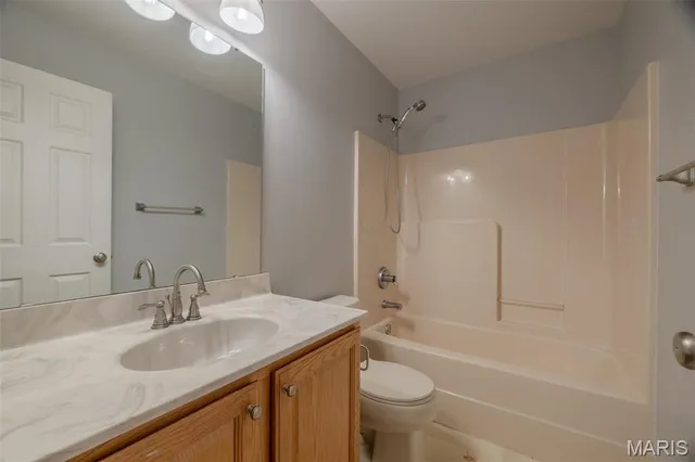 $799,999 | 100 Silex Elevator Road, Silex, MO 63377