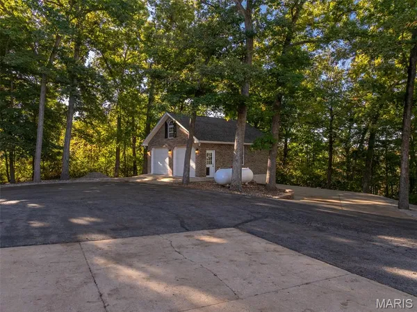 $799,999 | 100 Silex Elevator Road, Silex, MO 63377