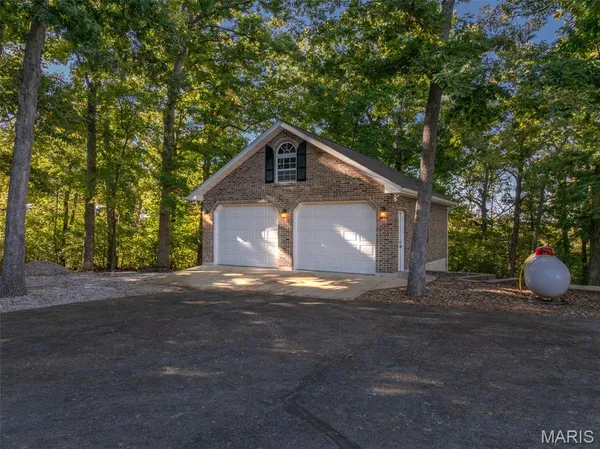 $799,999 | 100 Silex Elevator Road, Silex, MO 63377