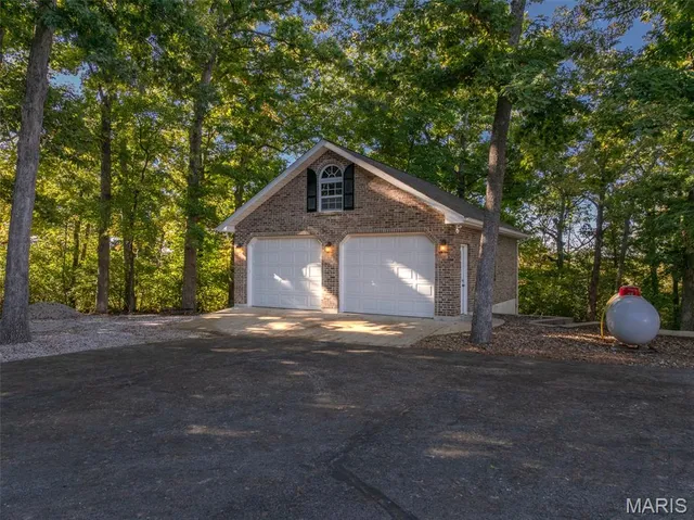 $799,999 | 100 Silex Elevator Road, Silex, MO 63377