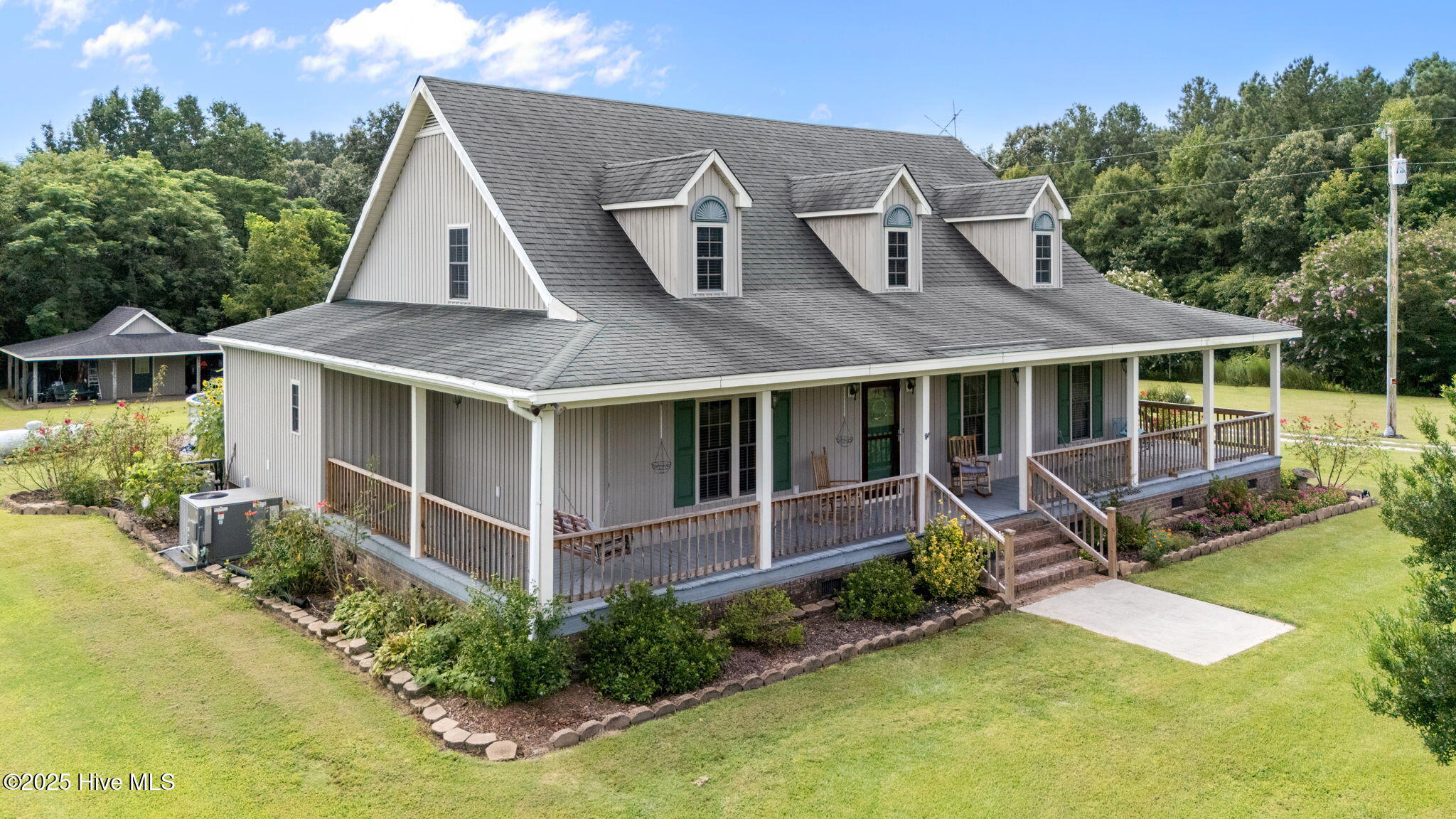 2628 Hartland Road Kinston, NC 28501 - Photo 4 of 59 3-web-or-mls-DJI_20250805110027_0883_D