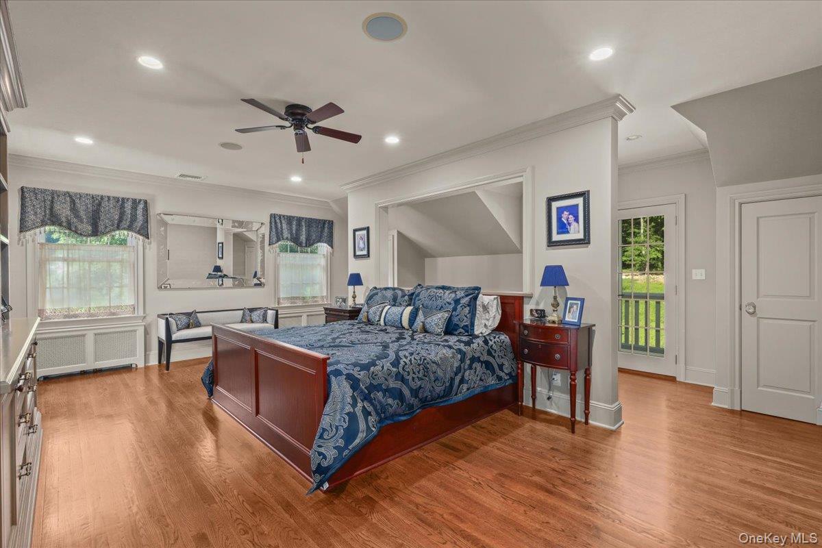 135 Pines Bridge Road Katonah, NY 10536 - Photo 20 of 40 a living room with furniture and wooden floor