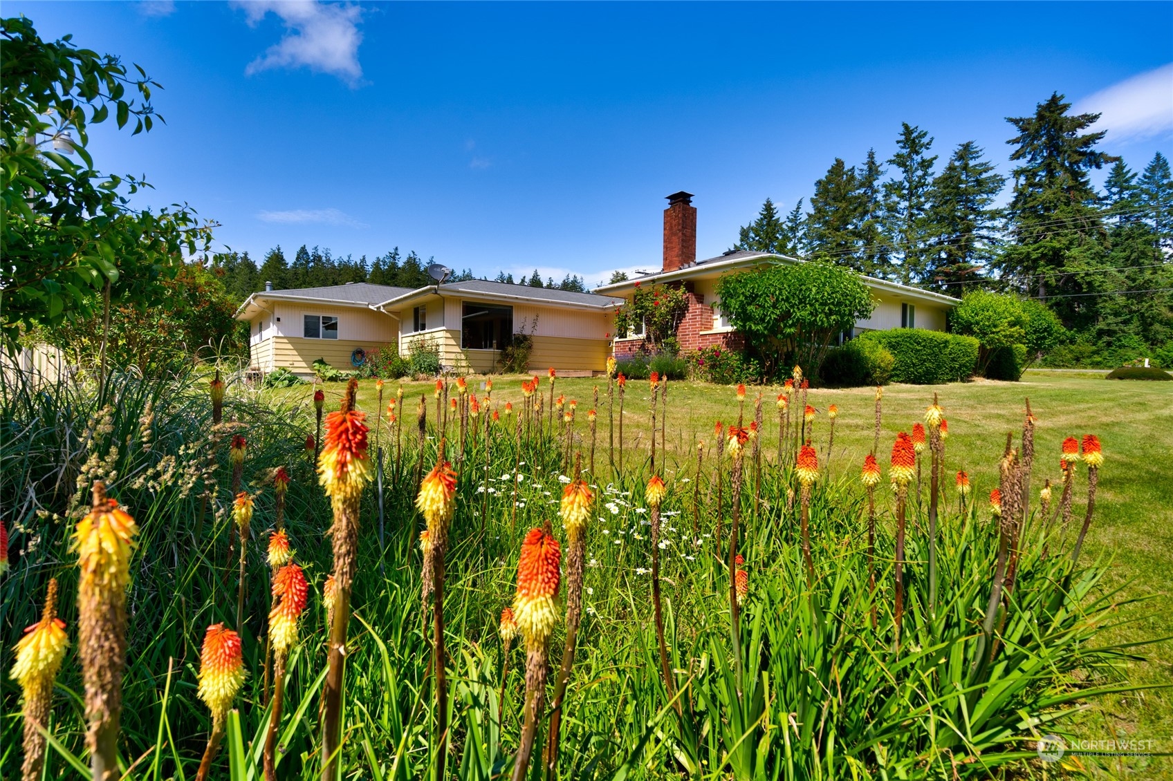2187 North Reservation Road Oak Harbor, WA 98277 - Photo 1 of 38 Gallery Image 1