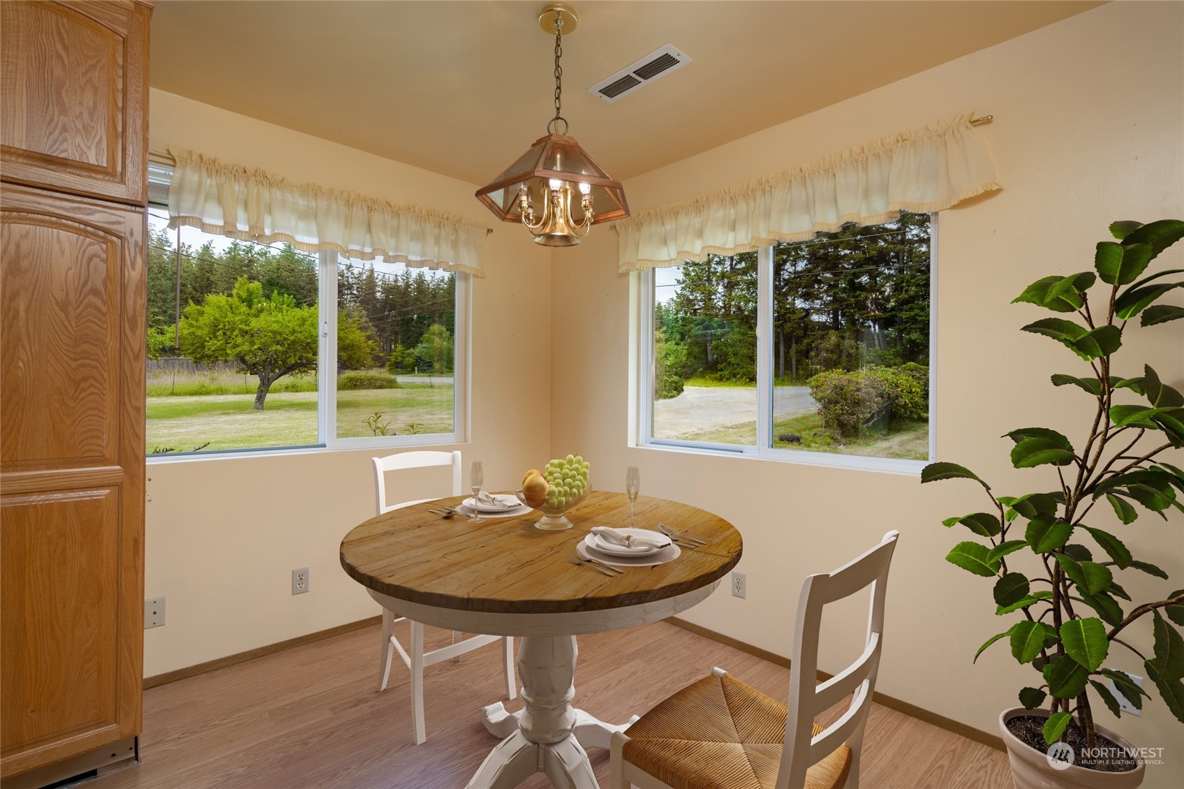 2187 North Reservation Road Oak Harbor, WA 98277 - Photo 12 of 38 Gallery Image 12