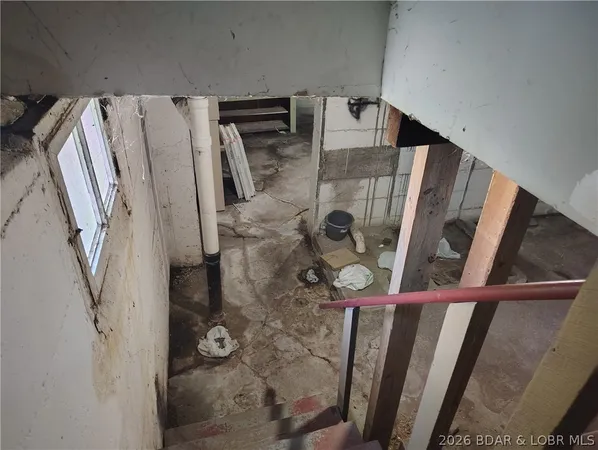 $310,000 | 1105 Lay Avenue, Warsaw, MO 65355