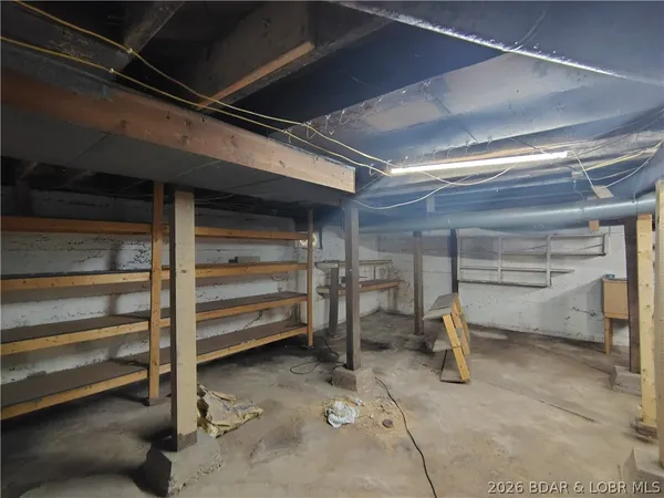 $310,000 | 1105 Lay Avenue, Warsaw, MO 65355