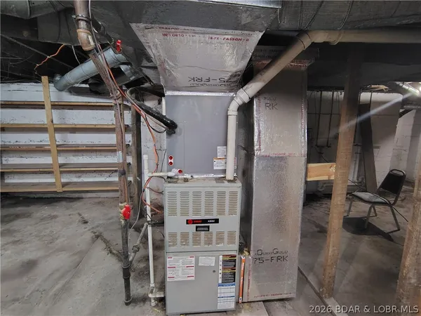 $310,000 | 1105 Lay Avenue, Warsaw, MO 65355