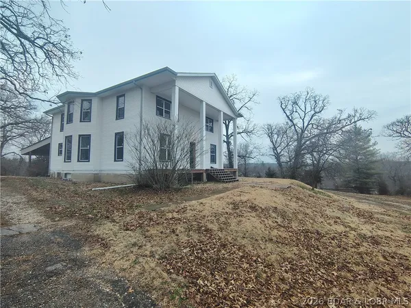 $310,000 | 1105 Lay Avenue, Warsaw, MO 65355