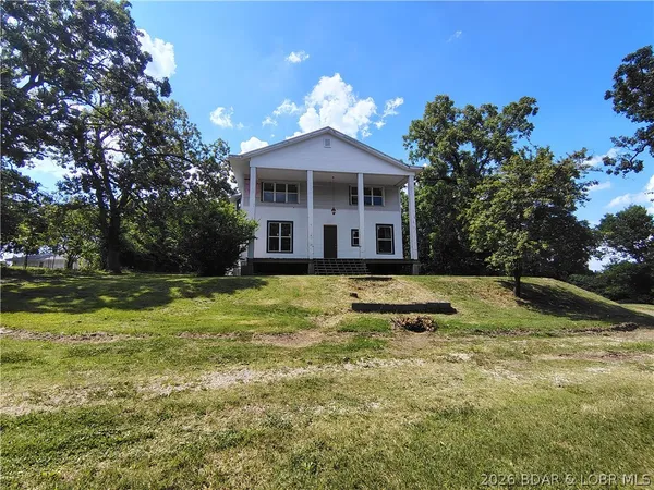 $310,000 | 1105 Lay Avenue, Warsaw, MO 65355