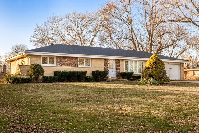 $519,000 | 1436 Greenview Court, Schaumburg, IL 60193