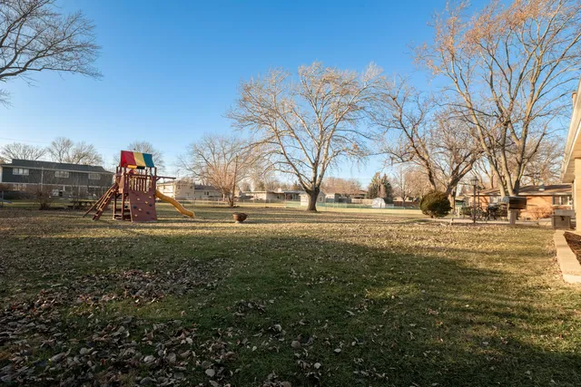 $519,000 | 1436 Greenview Court, Schaumburg, IL 60193