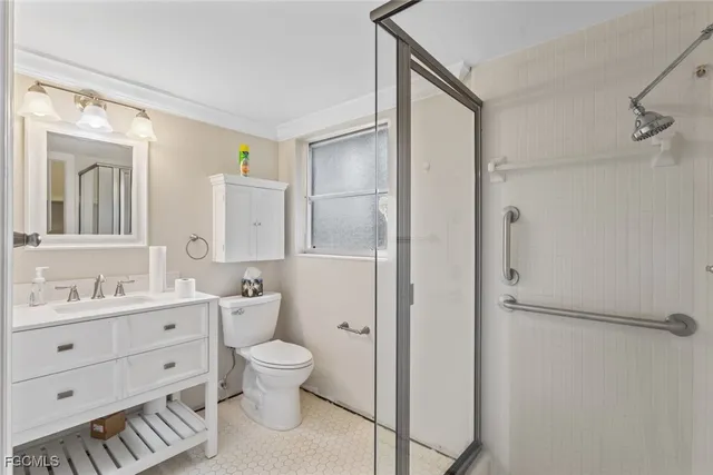 $289,900 | 2424 Kent Avenue, Fort Myers, FL 33907