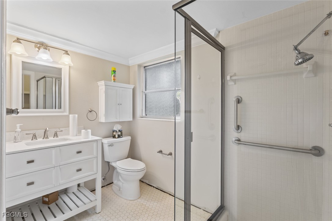 2424 Kent Avenue Fort Myers, FL 33907 - Photo 15 of 21