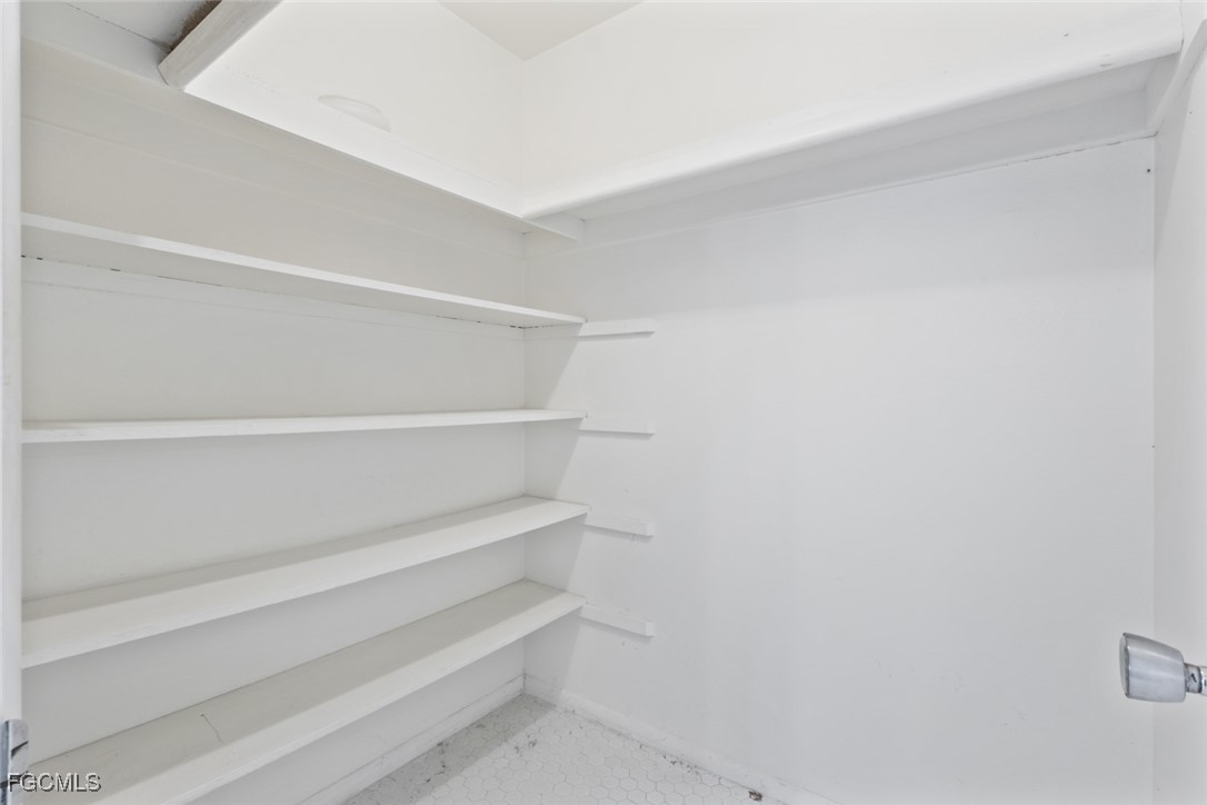 2424 Kent Avenue Fort Myers, FL 33907 - Photo 17 of 21