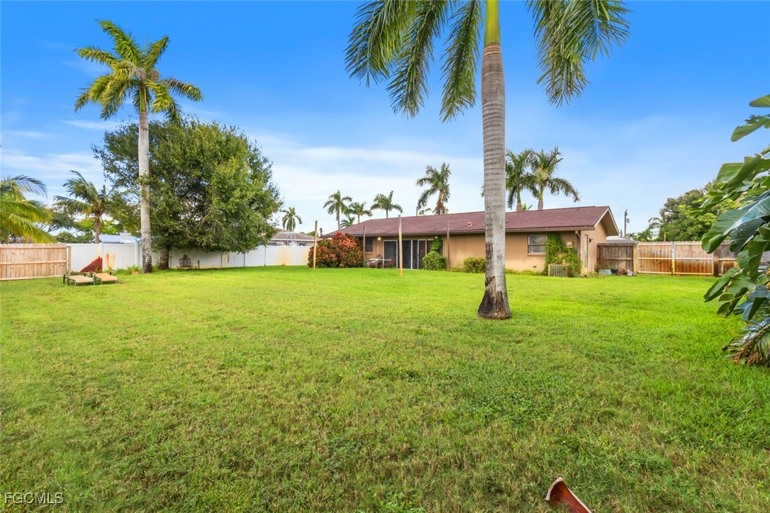 2424 Kent Avenue Fort Myers, FL 33907 - Photo 18 of 21