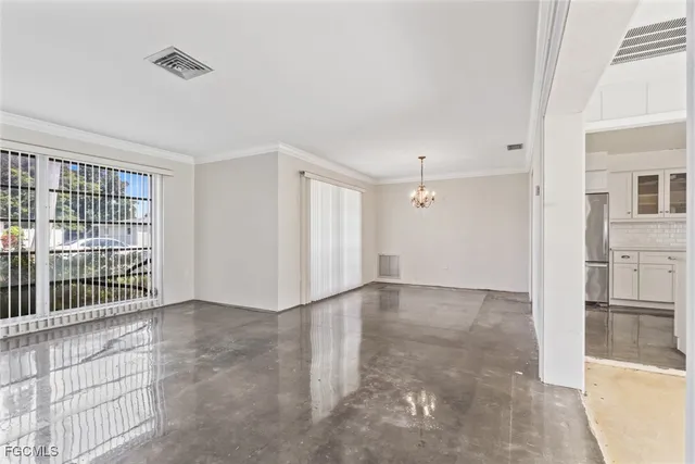 $289,900 | 2424 Kent Avenue, Fort Myers, FL 33907