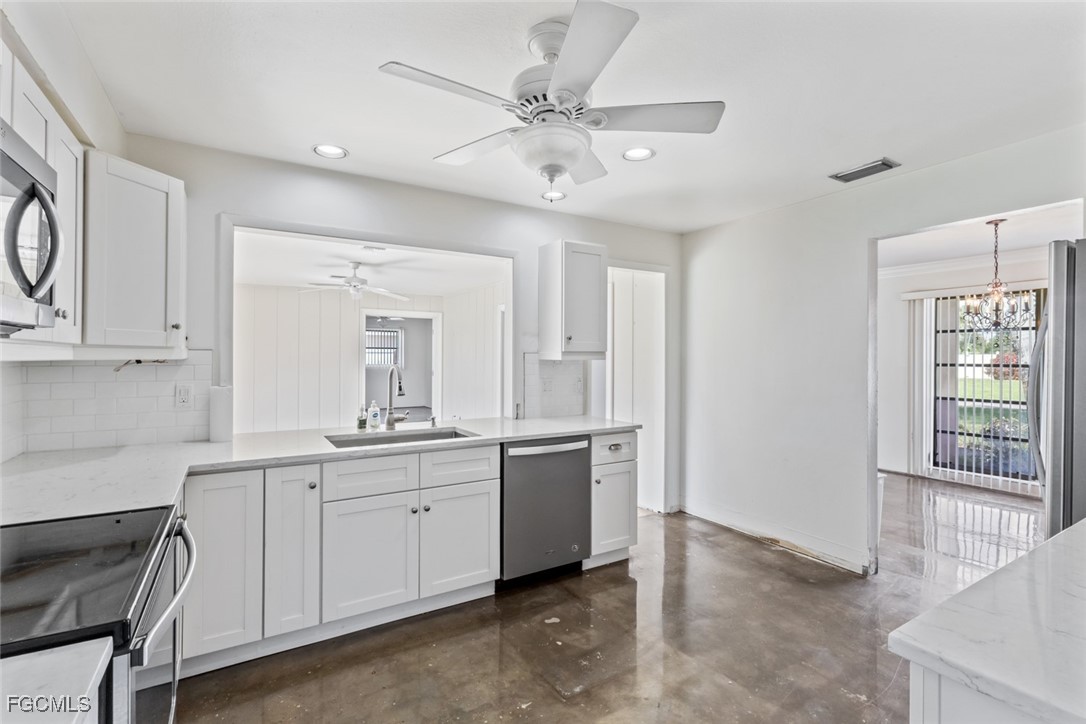 2424 Kent Avenue Fort Myers, FL 33907 - Photo 7 of 21