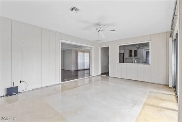 $289,900 | 2424 Kent Avenue, Fort Myers, FL 33907