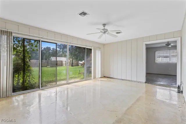 $289,900 | 2424 Kent Avenue, Fort Myers, FL 33907