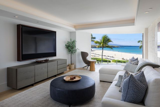 $5,690,000 | 66-84 Kaunaʻoa Drive, Unit A25, Kamuela, HI 96743