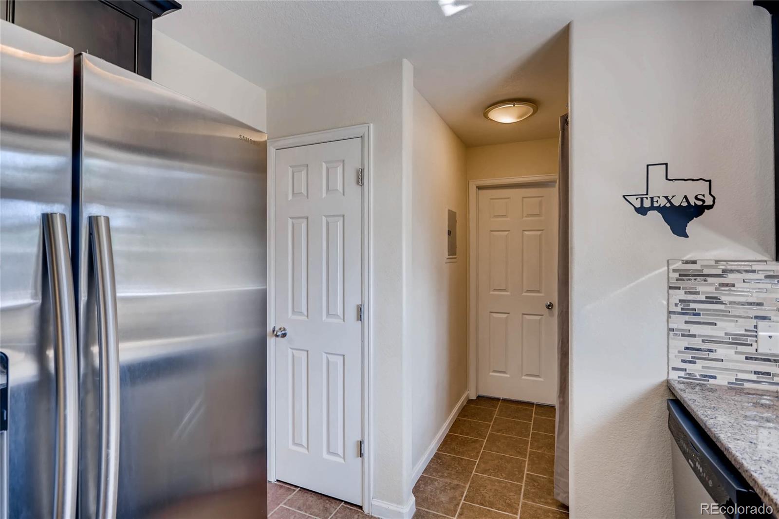 1459 Thunder Butte Road Castle Rock, CO 80109 - Photo 17 of 29 Gallery Image 17